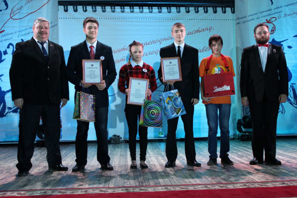 «Великие умы» из Оренбургской области стали победителями окружного финала