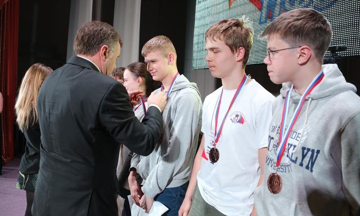 В Ульяновске награждены победители и призеры Интеллектуальной олимпиады ПФО среди школьников
