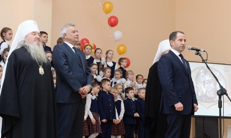 В Нижнем Новгороде открыто новое здание православной гимназии им.Александра Невского