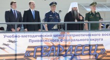 Игорь Комаров и Глеб Никитин открыли первый в России центр допризывной подготовки и патриотического воспитания «Гвардеец»